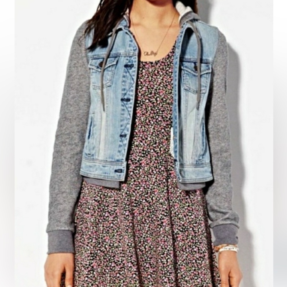 American Eagle Jean Jacket/Hoodie